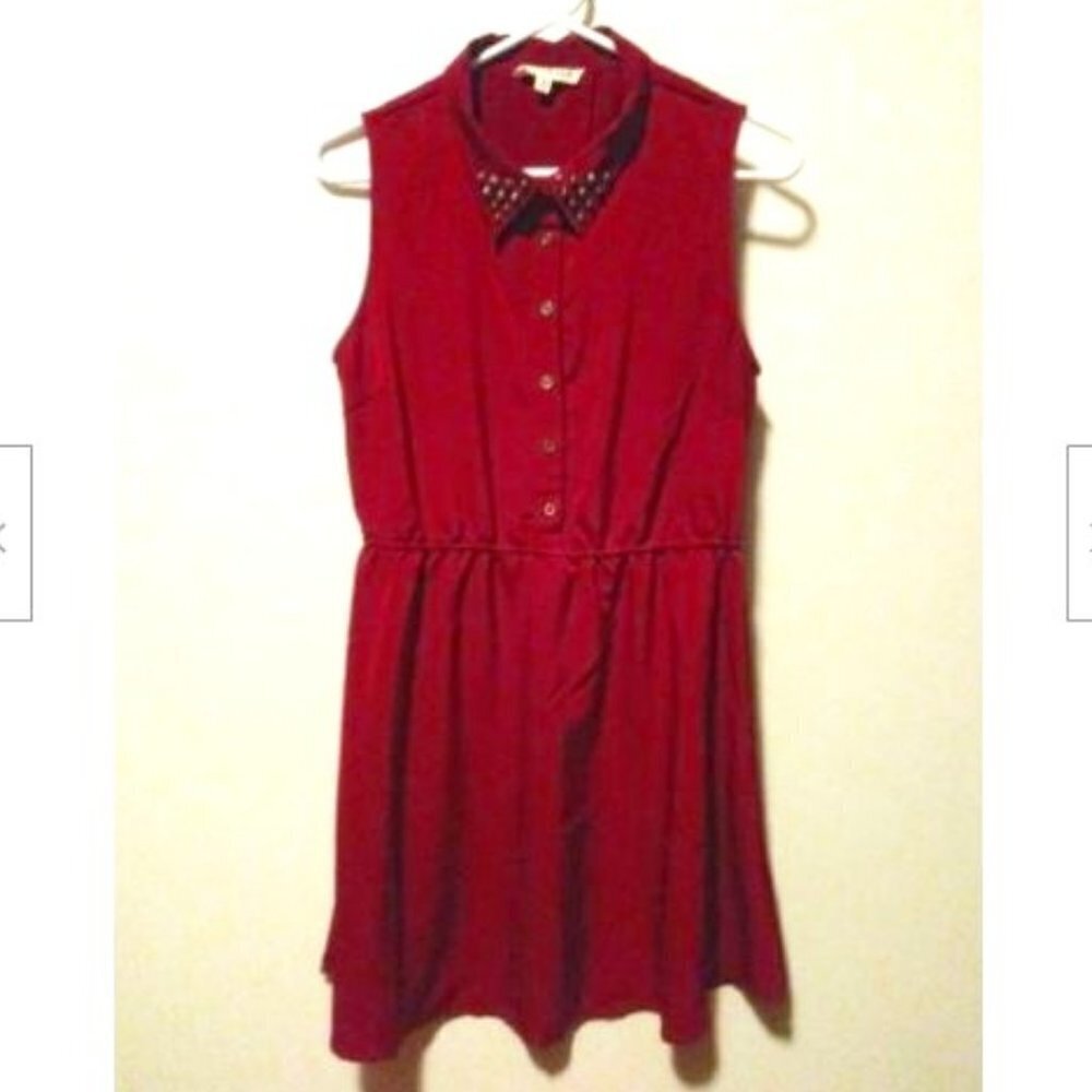 Anthropologie Olive & Oak cocktail Dress Studded collar Burgundy keyhole back